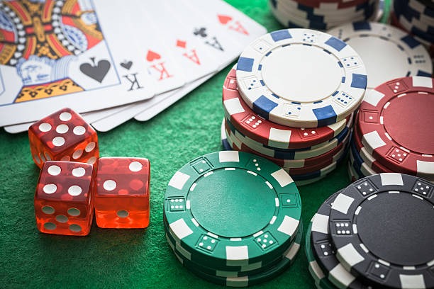 arenahoki card deck and betting zones